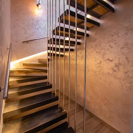 Apartment Penthouse Fravita