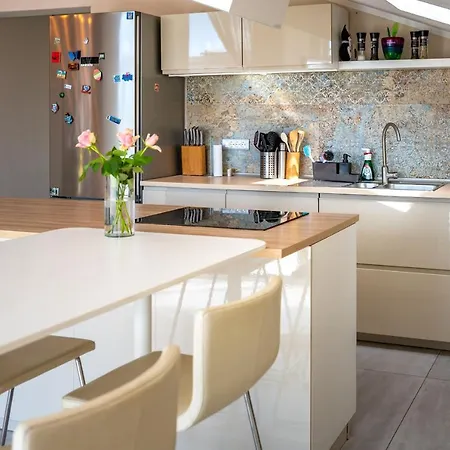 Apartment Penthouse Fravita *