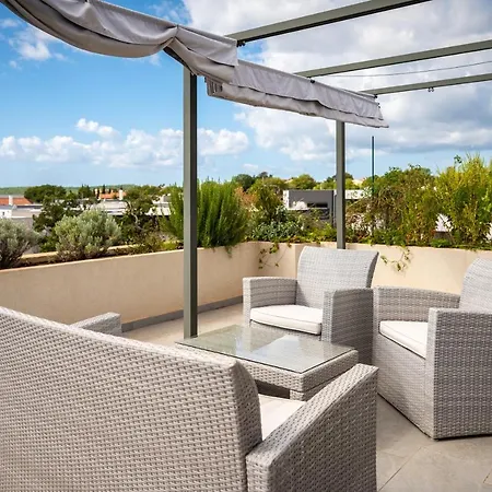 Apartment Penthouse Fravita *