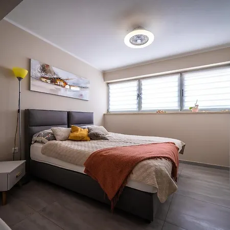 Penthouse Fravita Apartment